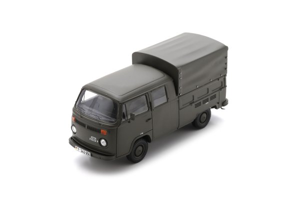 Volkswagen Bus T2 Doppelkabine “Bundeswehr” olivgrün, 1:35