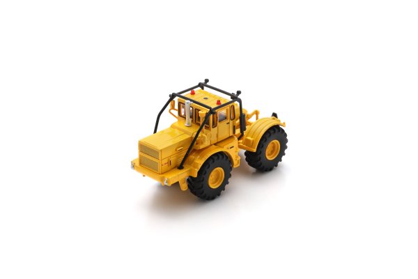 Kirovets K700, 1:87