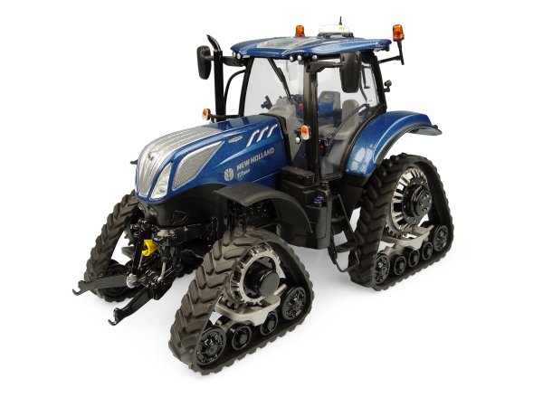 New Holland T7.225, 1:32 – mit Kettenantrieb