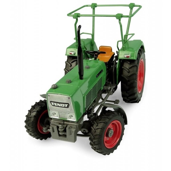 Fendt Farmer 4S mit Sicherheitsbügel, 1:32 – 4WD